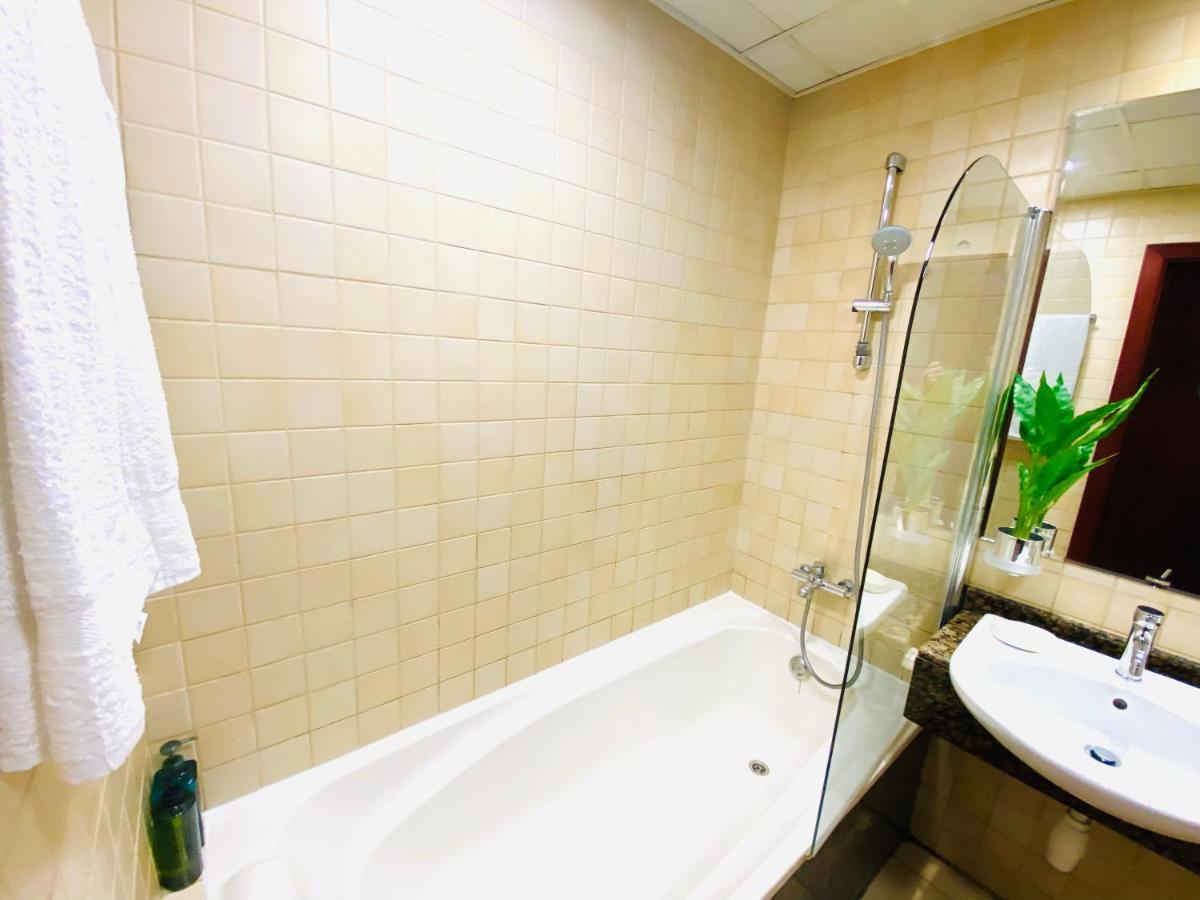 דובאי Luxury Casa - Gem Marina View Apartment 1-Bedroom Jbr Beach מראה חיצוני תמונה